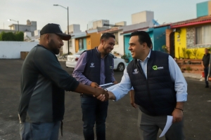 Entrega Luis Nava obras de dignificación en "Eduardo Loarca"