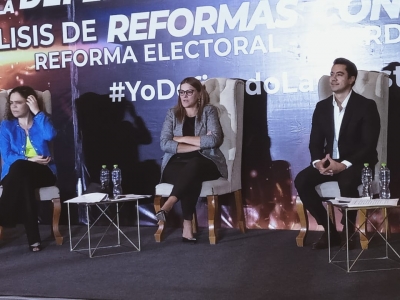 Presentan, "Únete a la Defensa de la Constitución y la Democracia"