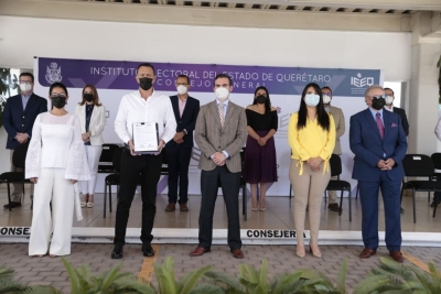 Se registra Kuri en candidatura común con Querétaro Independiente